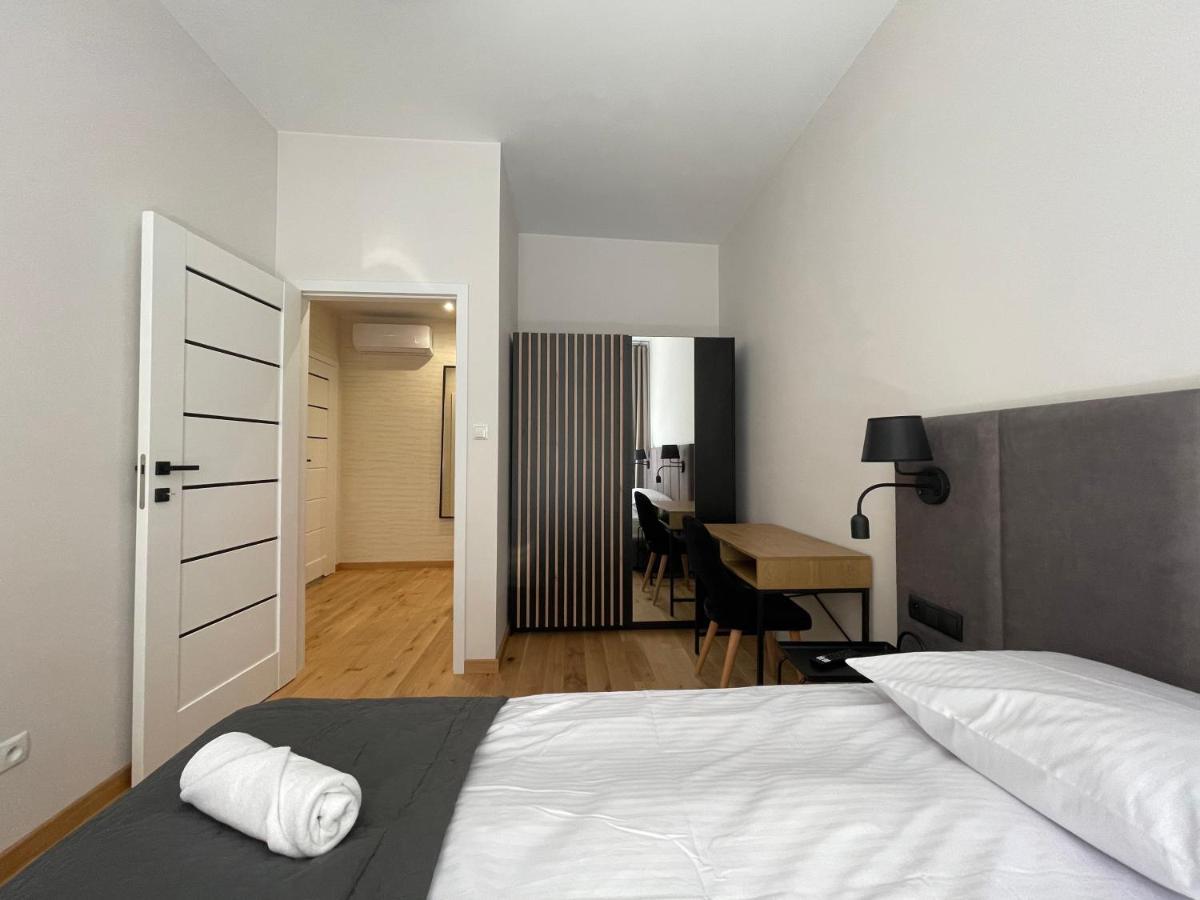 Revesen Premium Apartments Krasków Exterior foto