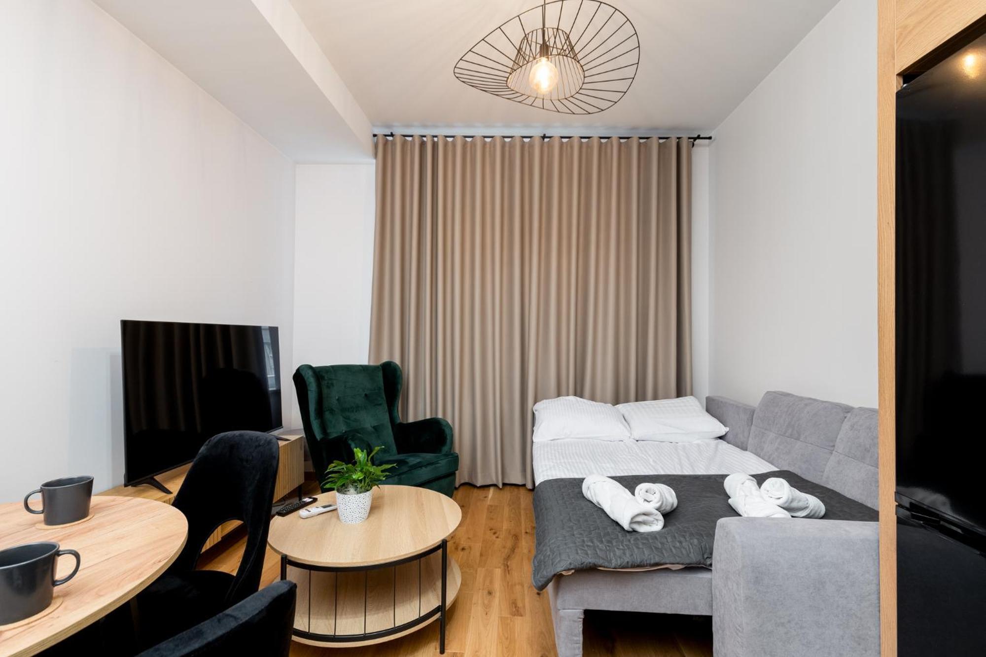Revesen Premium Apartments Krasków Exterior foto