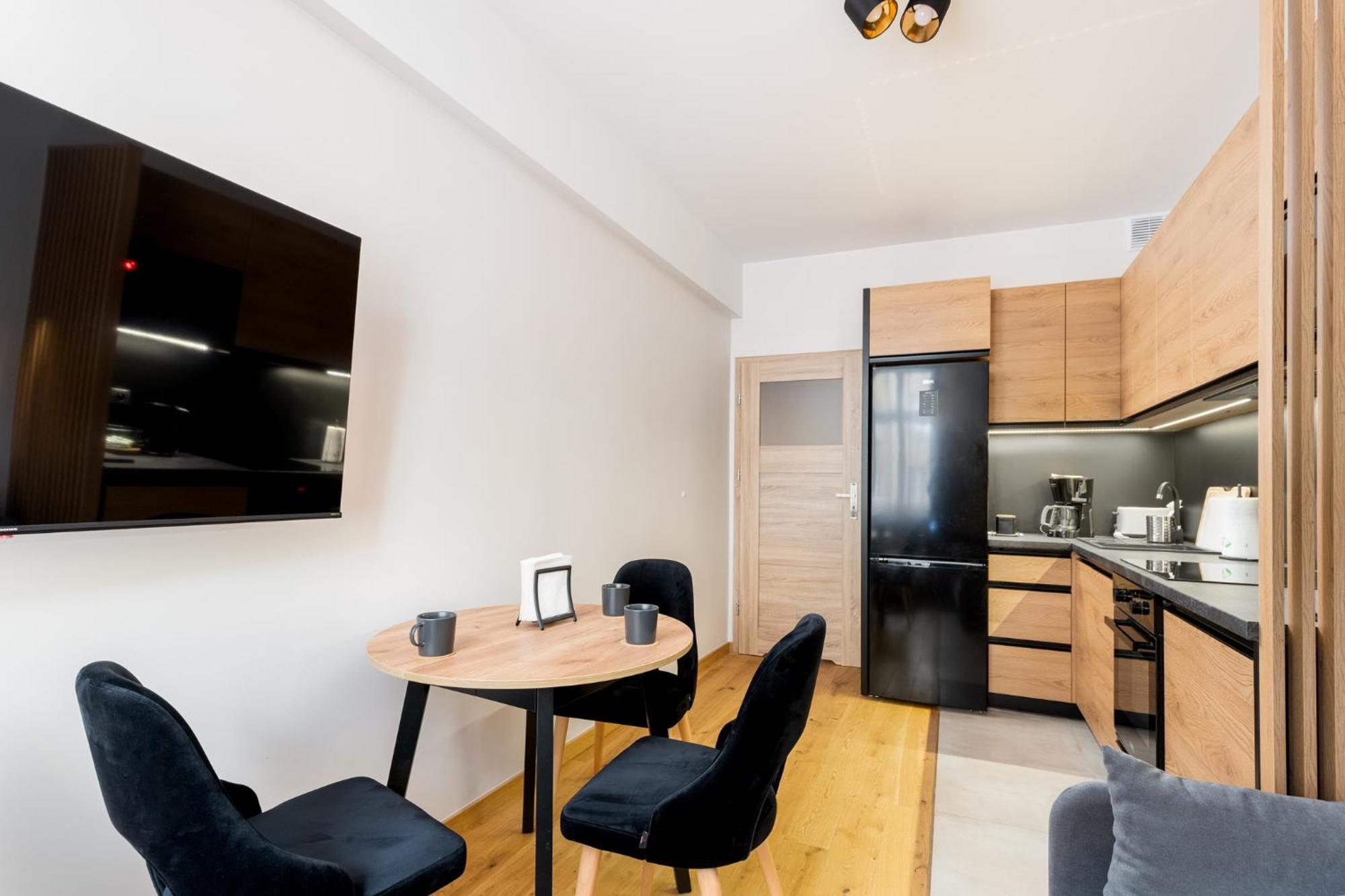 Revesen Premium Apartments Krasków Exterior foto
